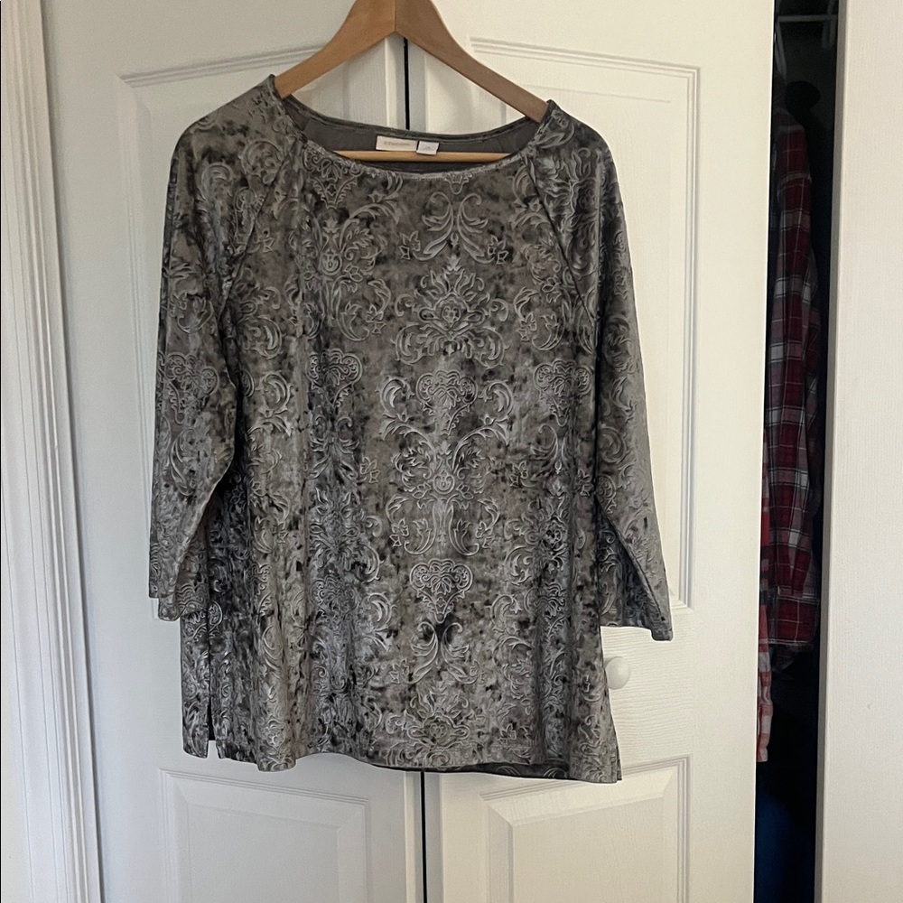 Chico's Elegant Gray Floral Blouse